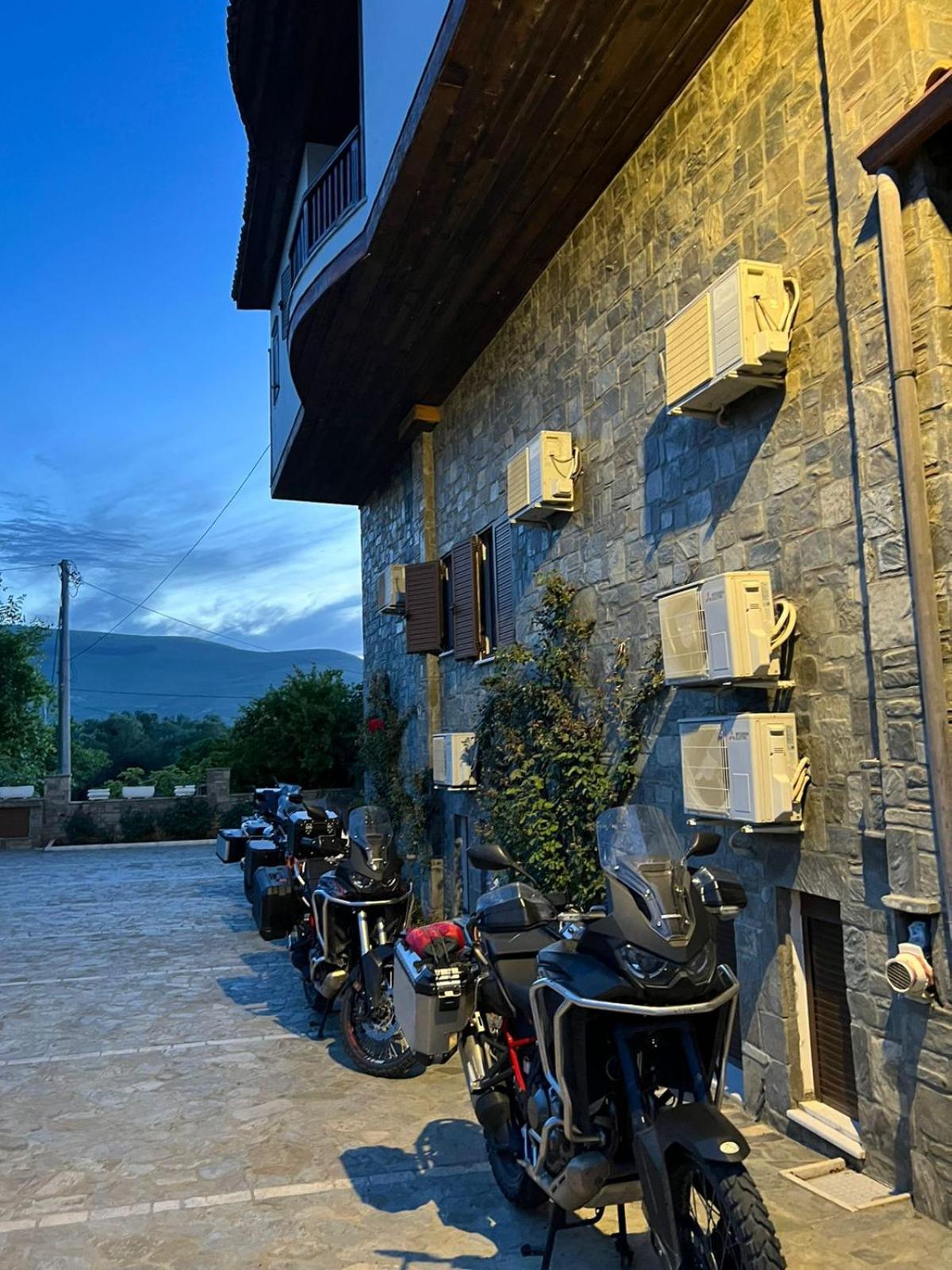 Kaceli Hotel 4*