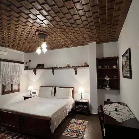 Hotel Kaceli Berat Exterior photo